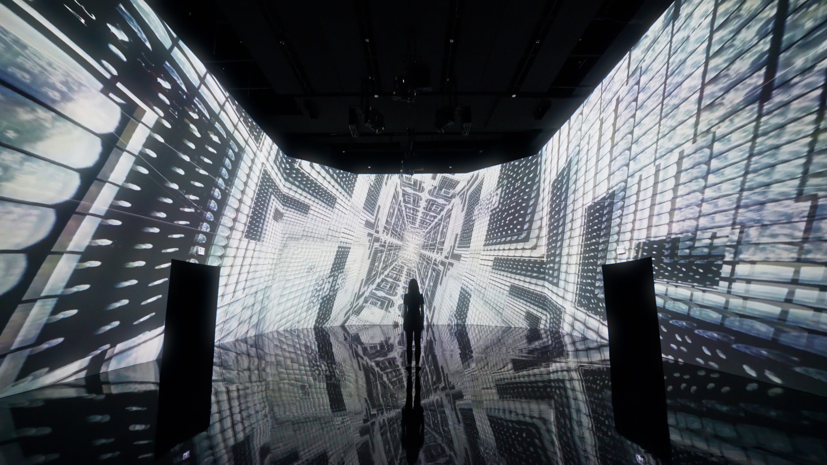 Infinite Space - Refik Anadol Studio