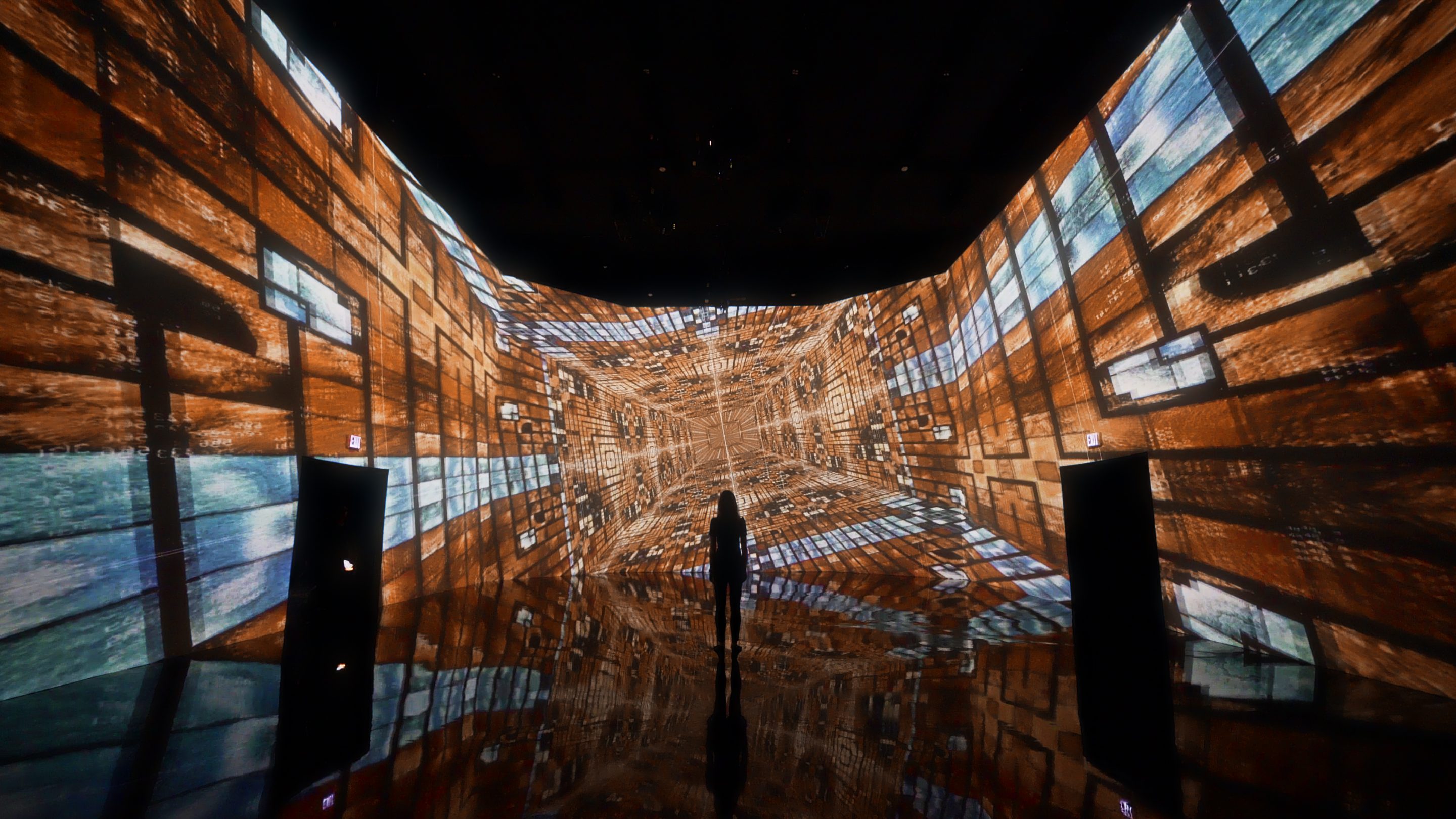 Infinite Space - Refik Anadol Studio